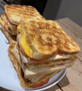 Traditional South African Cheese and Tomato Braaibroodjies 