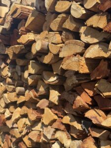 Kiln-dried eucalyptus firewood